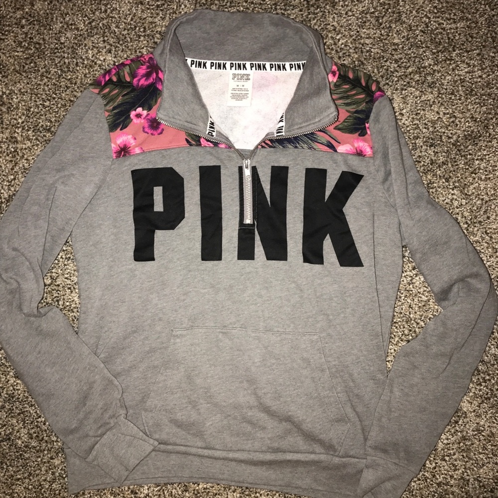 Quarter zip VS Pink